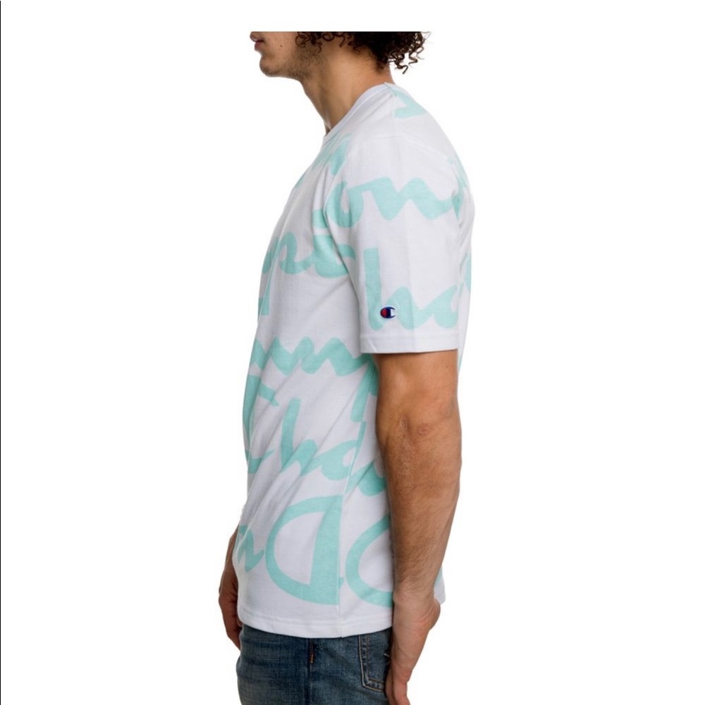 CHAMPION Giant Script Tee - Picture 2 of 7